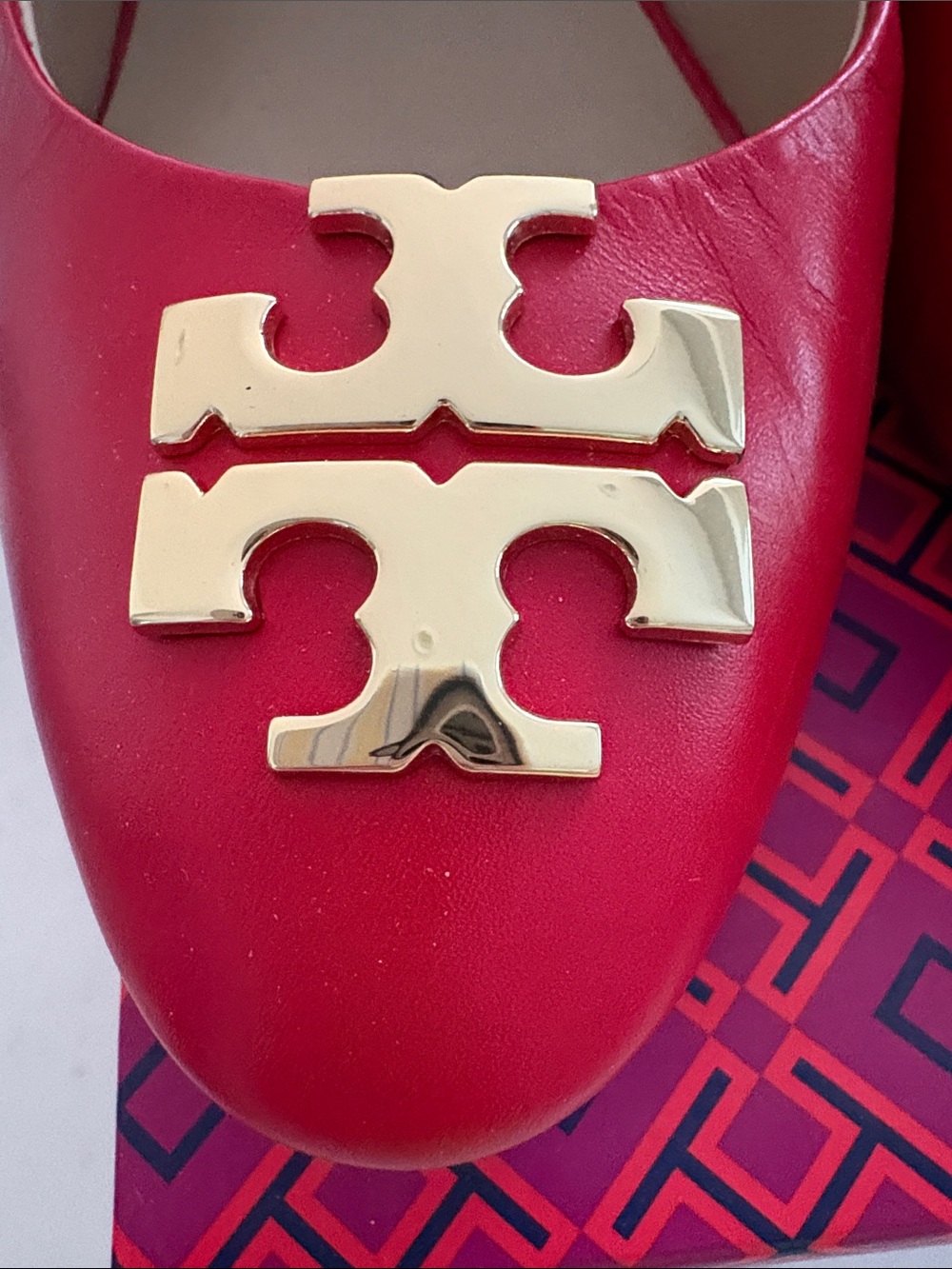 Tory Burch Red Leather Logo wedge heels - Picture 3 of 8
